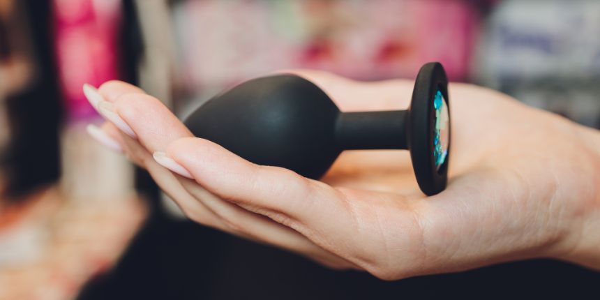 Bestel nu, kies je speeltje en maak er een hele, hele fijne Anale August van. - lovesexshop.nl Sexshop